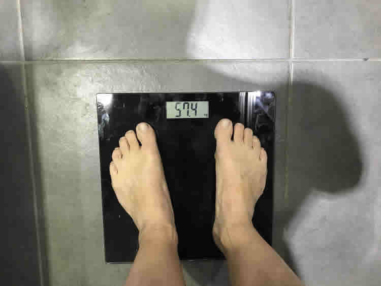 Lynda's weight loss on the scales - almost at target weight